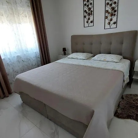 Penthouse Dream Look *