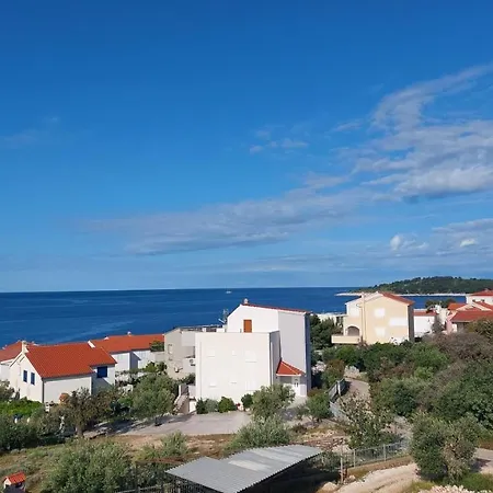 Penthouse Dream Look