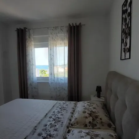 Penthouse Dream Look