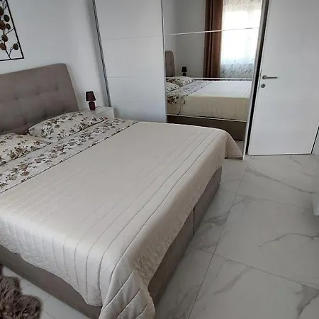 Penthouse Dream Look דירה