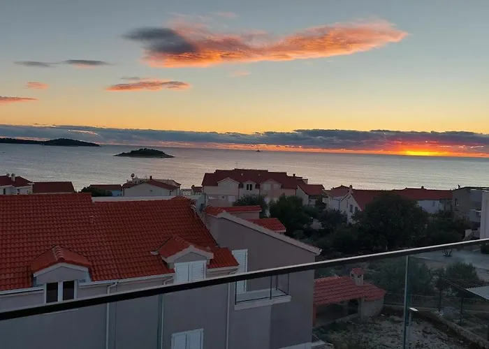 Penthouse Dream Look *